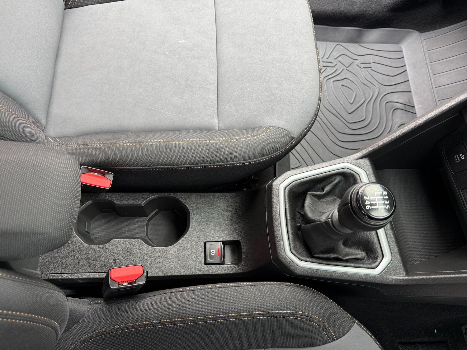 Used Dacia Sandero Stepway 2024 for sale - 76667456: Photo 32