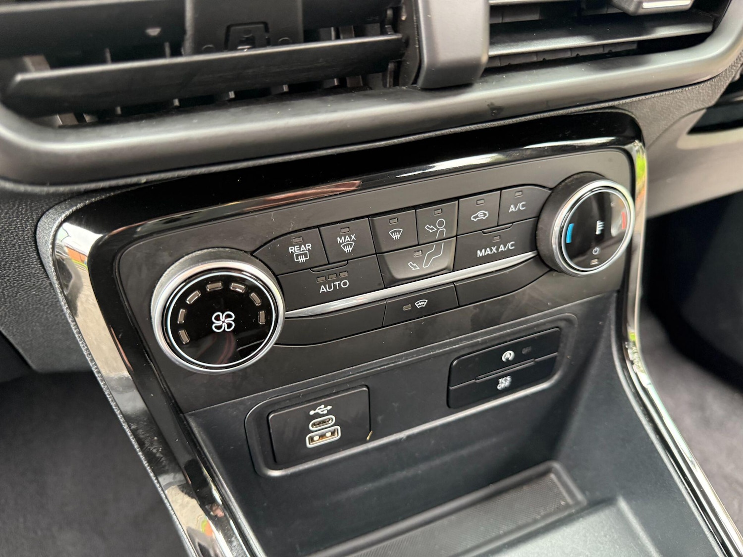 Used Ford Ecosport 2022 for sale - 76832153: Photo 22