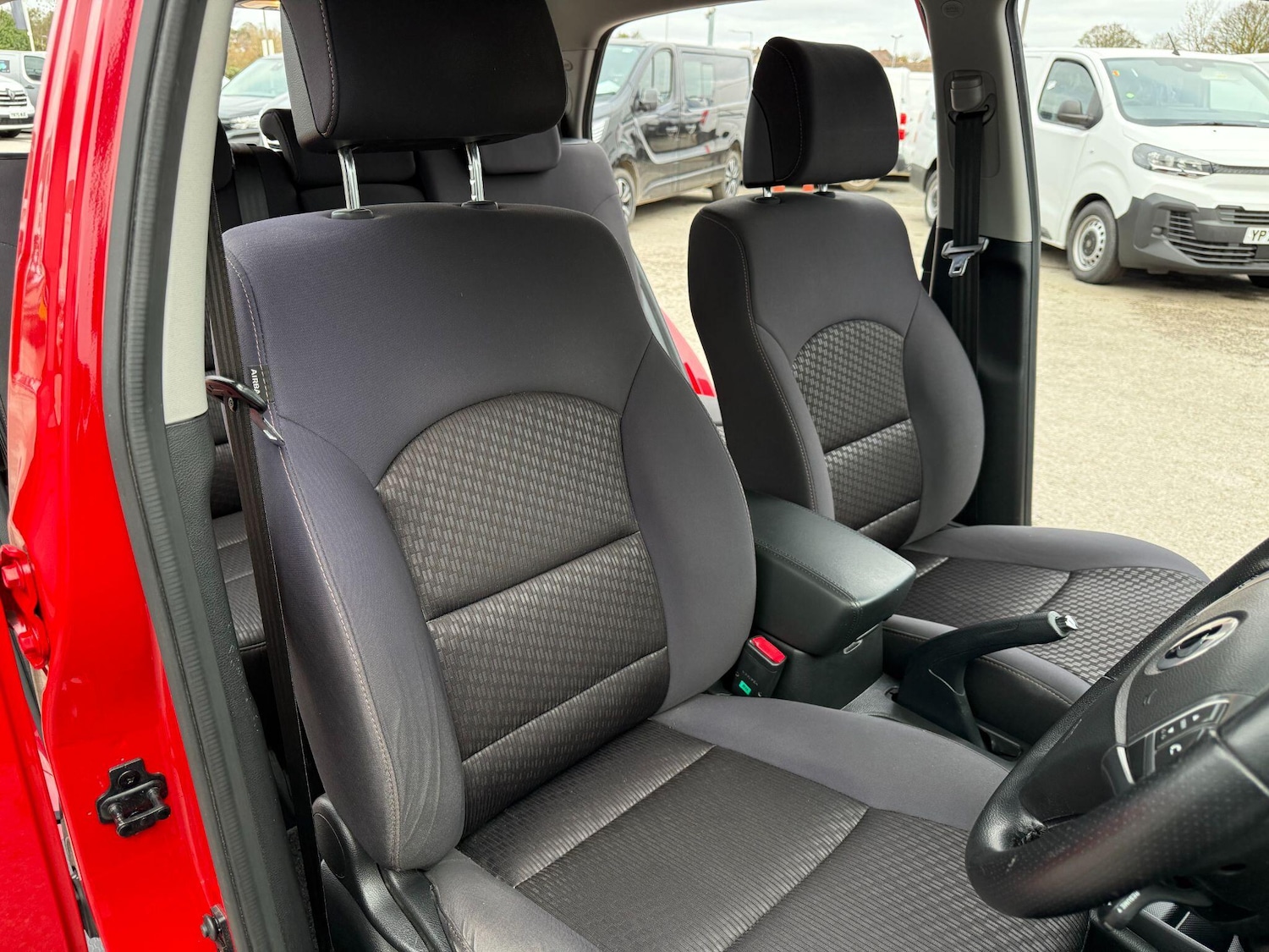 Used Ssangyong Korando for sale - 76824289: Photo 14