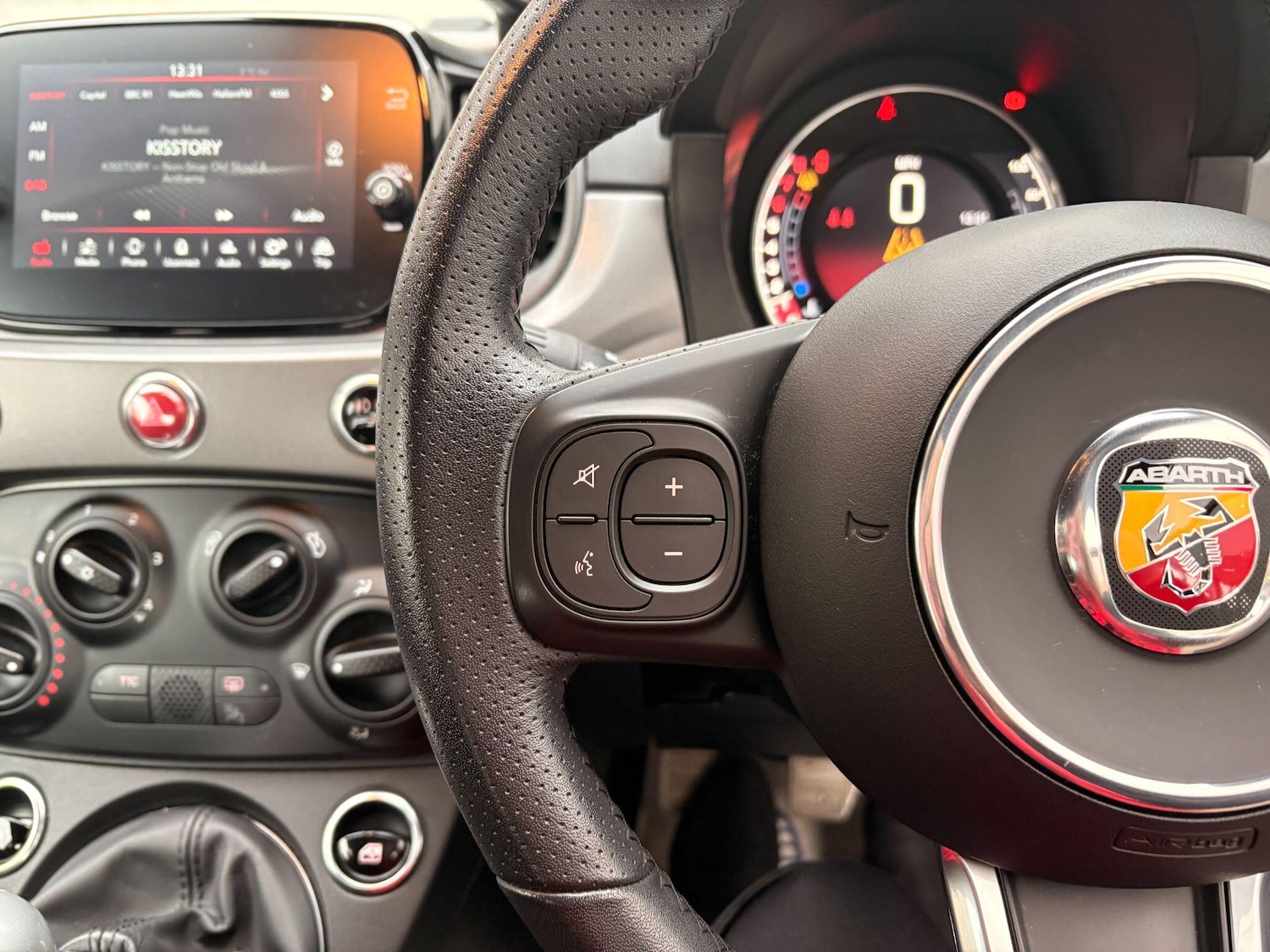 Used Renault 5 2025 for sale - 77162915: Photo 32