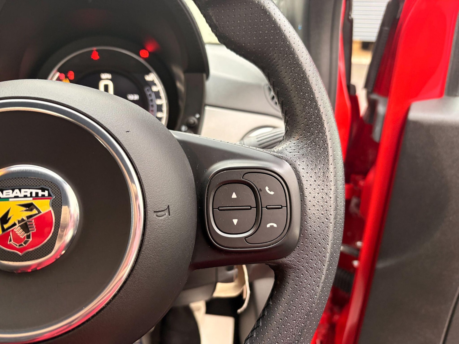 Used Renault 5 2025 for sale - 77162915: Photo 36