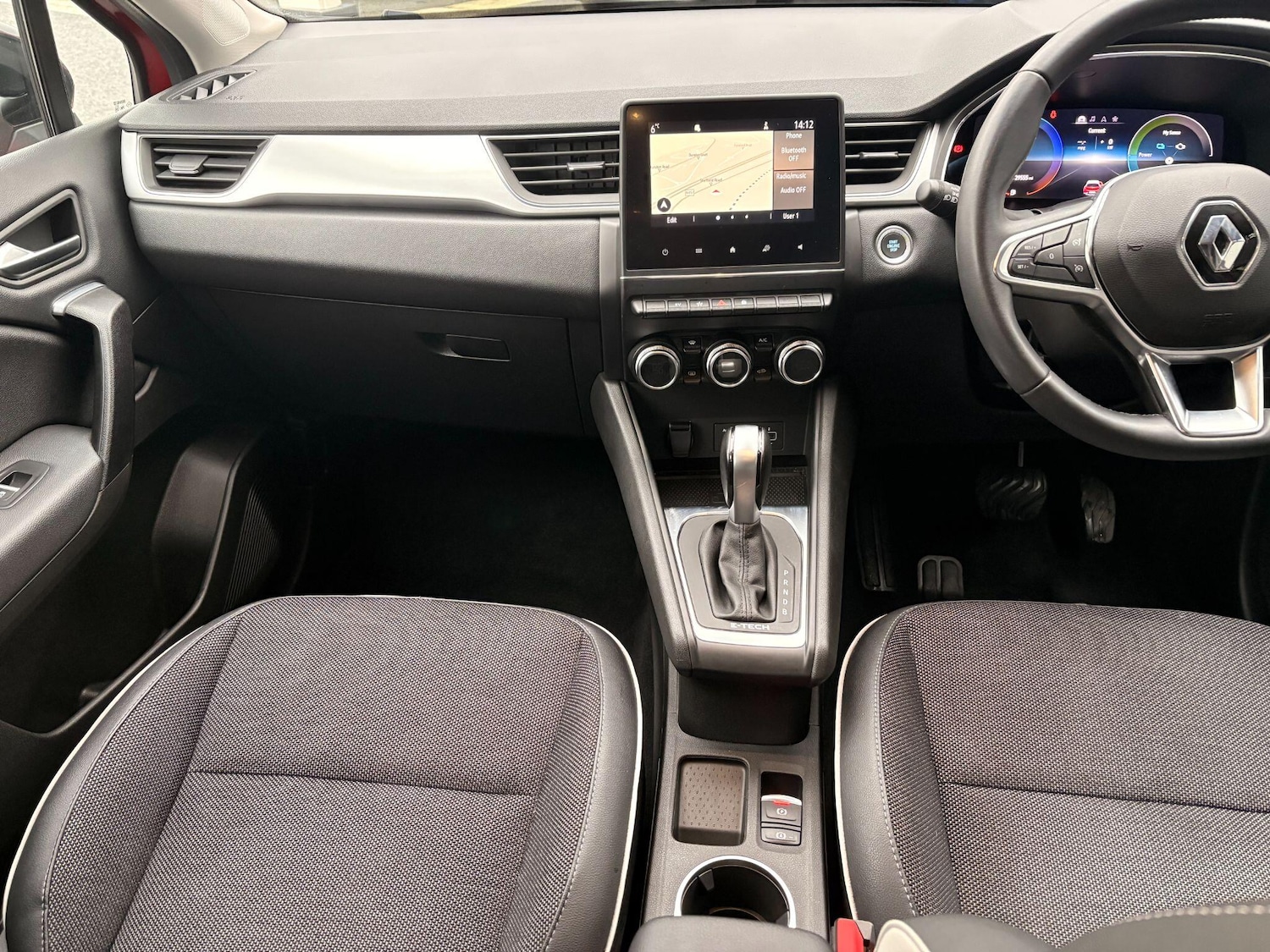 Used Renault Captur for sale - 77484462: Photo 11