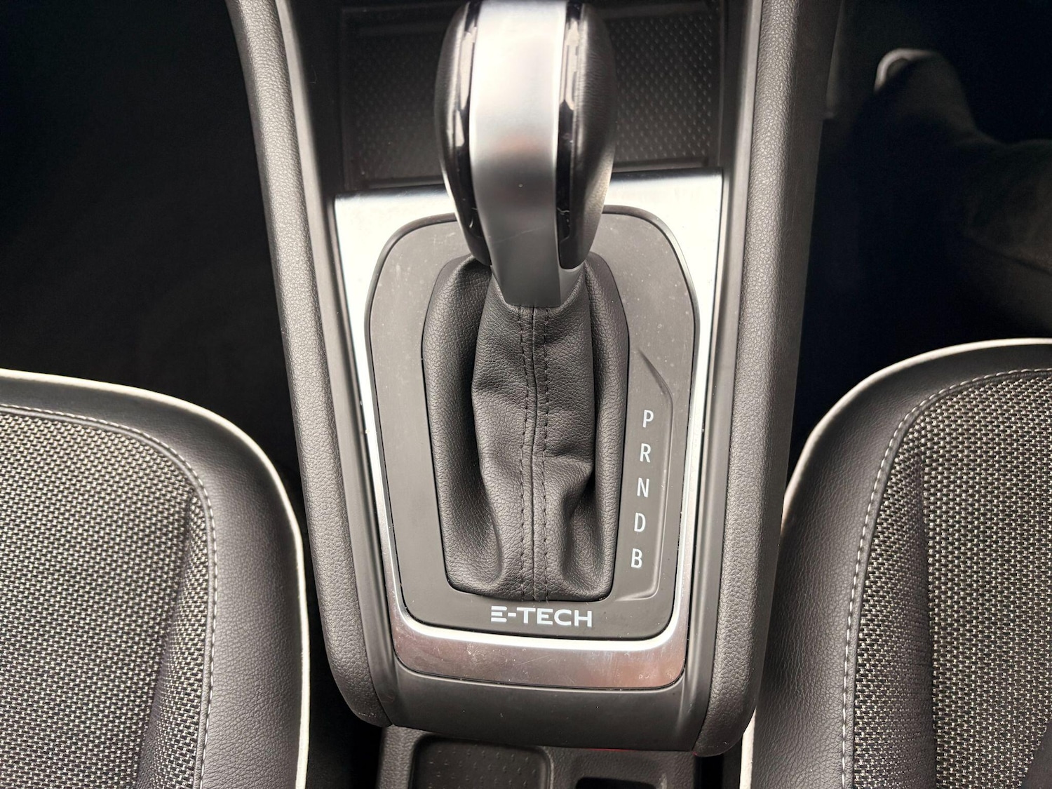 Used Renault Captur for sale - 77484462: Photo 13