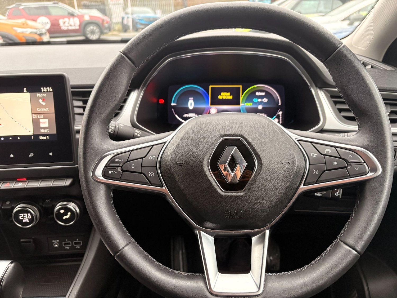 Used Renault Captur for sale - 77484462: Photo 47