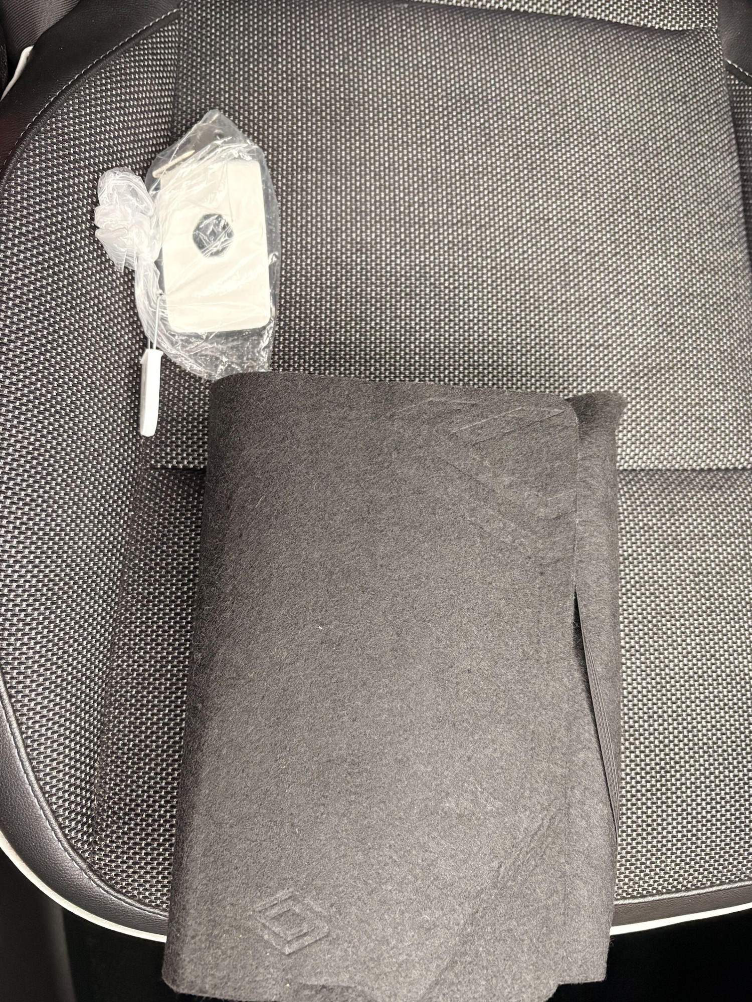 Used Renault Captur for sale - 77484462: Photo 49