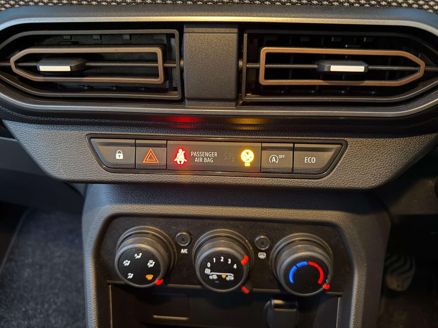 Used Dacia Sandero Stepway for sale - 77267438: Photo 39