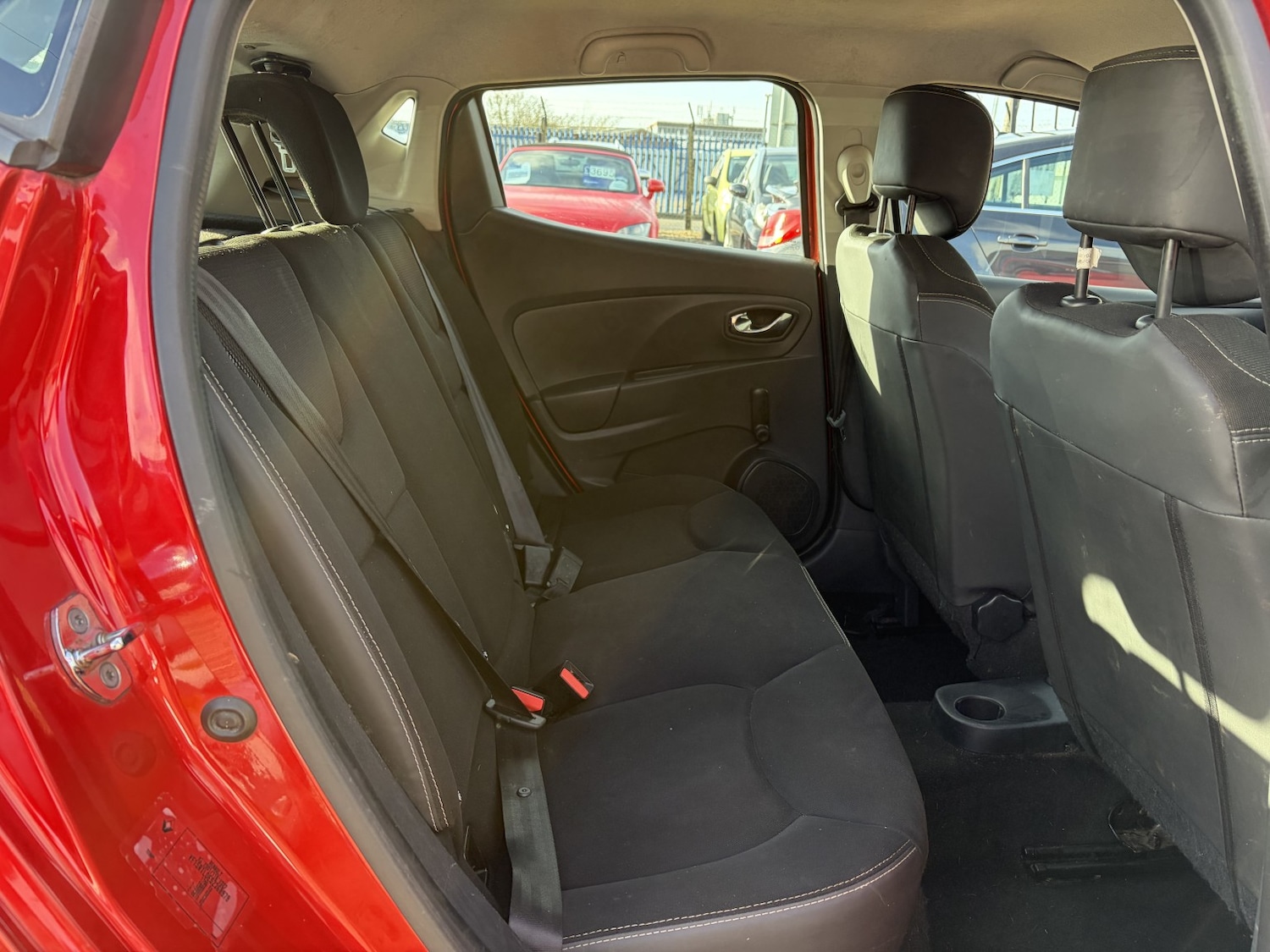 Used Renault Clio 2015 for sale - 77400048: Photo 13