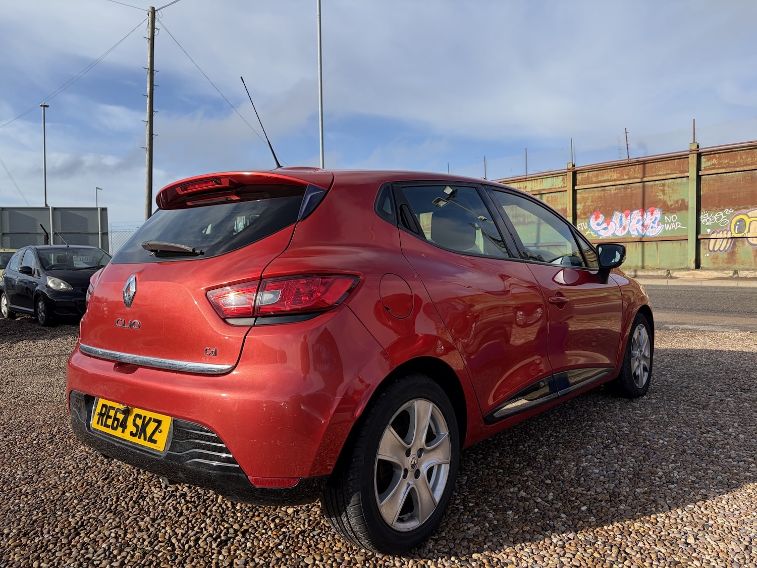 Used Renault Clio 2015 for sale - 77400048: Photo 5