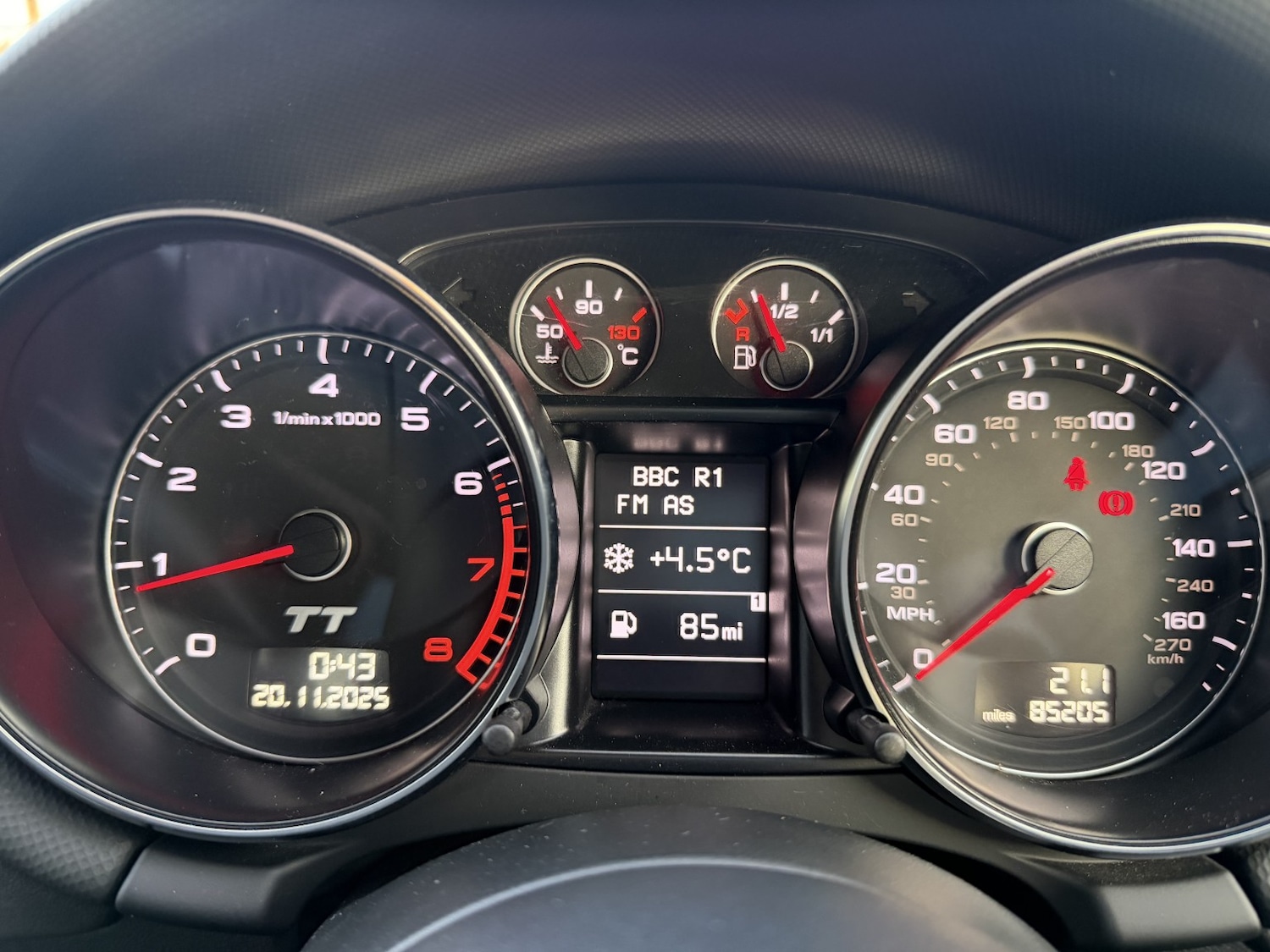 Used Audi TT 2010 for sale - 76649824: Photo 12