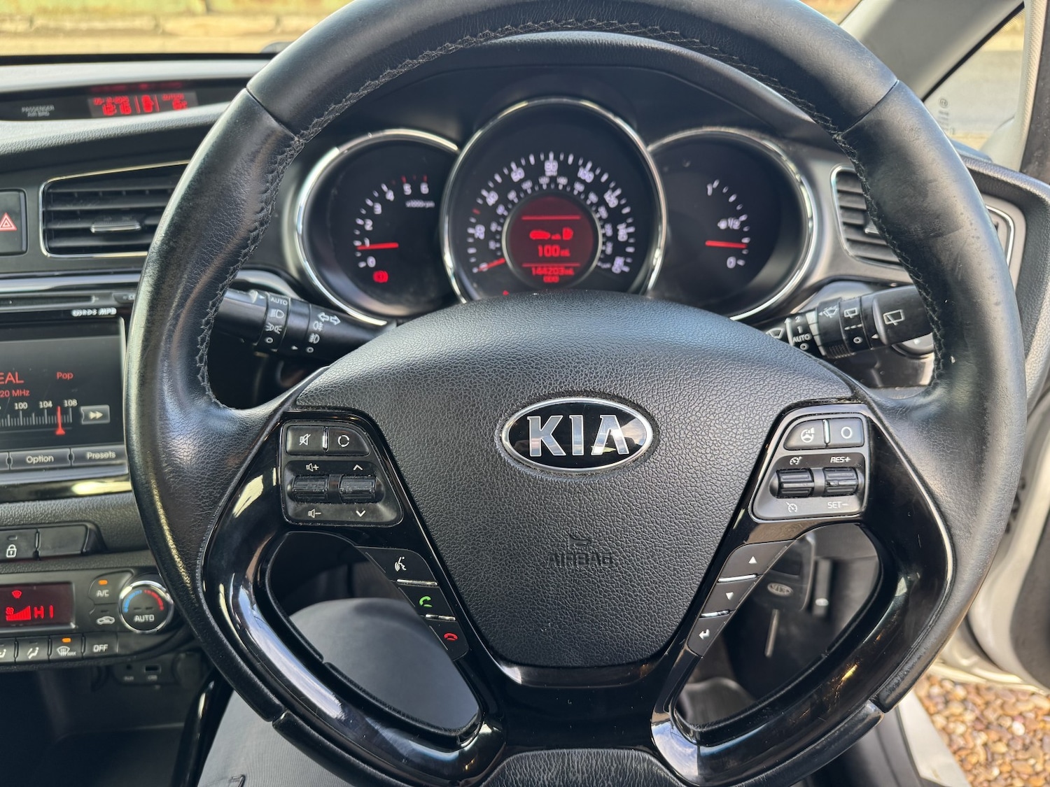 Used Kia Ceed 2012 for sale - 76837061: Photo 10