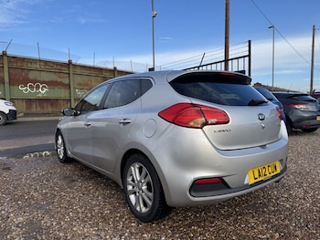 Used Kia Ceed 2012 for sale - 76837061: Photo