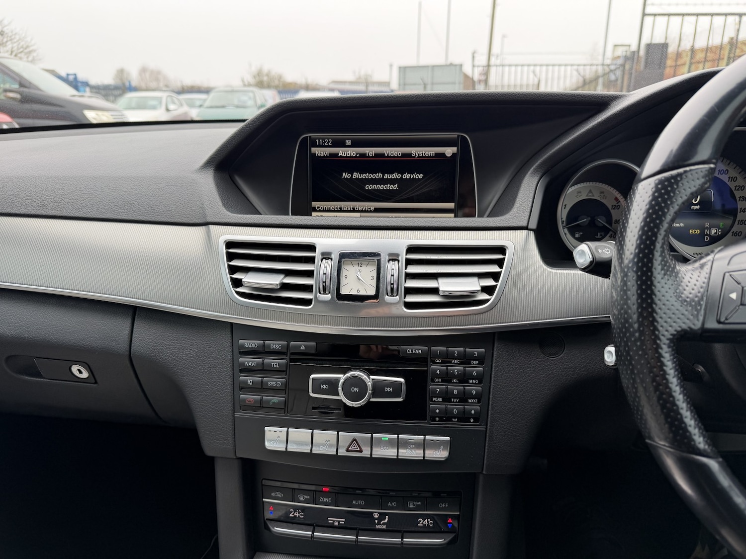 Used Mercedes-Benz E Class 2013 for sale - 77822395: Photo 14