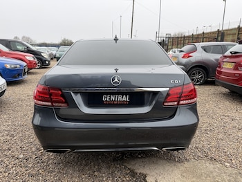 Used Mercedes-Benz E Class 2013 for sale - 77822395: Photo