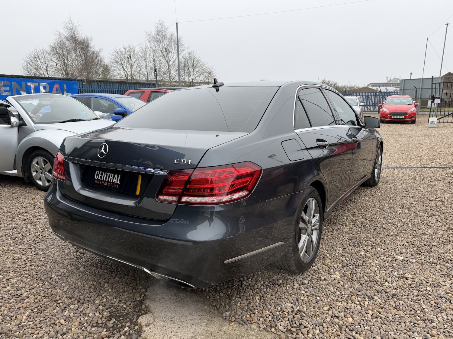 Used Mercedes-Benz E Class 2013 for sale - 77822395: Photo 5