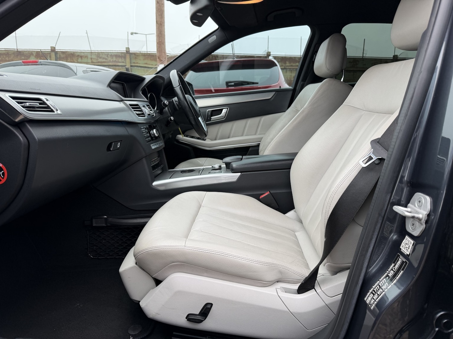 Used Mercedes-Benz E Class 2013 for sale - 77822395: Photo 9