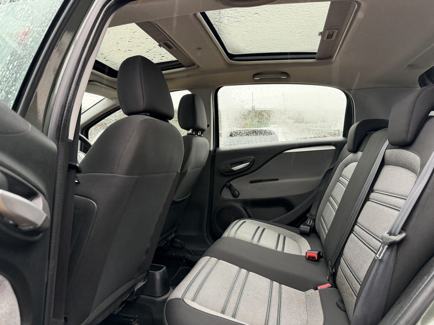 Used Fiat Punto Evo 2010 for sale - 77370624: Photo 10