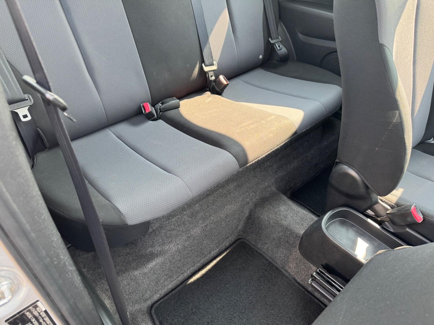 Used Mazda Mazda2 2009 for sale - 74949487: Photo 11