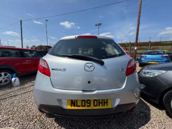 Used Mazda Mazda2 2009 for sale - 74949487: Photo