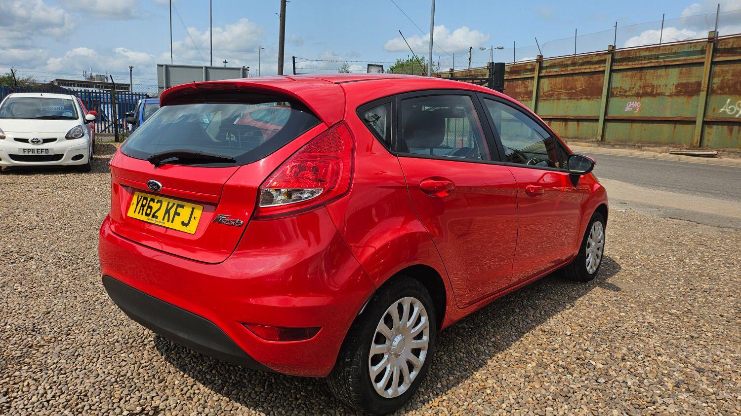 Used Ford Fiesta 2012 for sale - 75196860: Photo 4