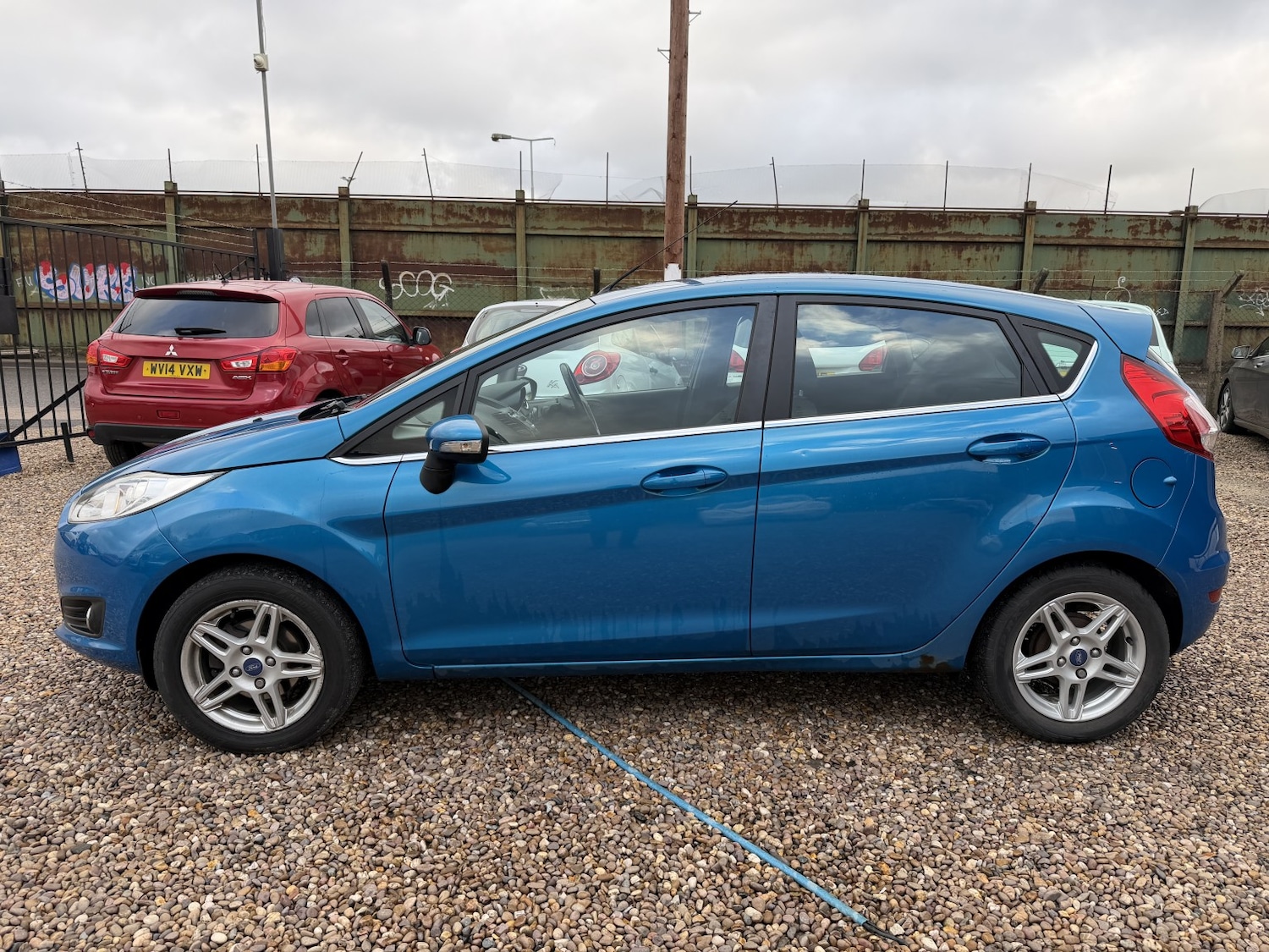 Used Ford Fiesta 2013 for sale - 77264536: Photo 2