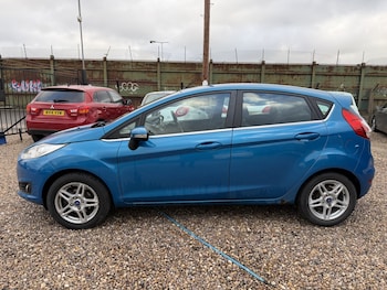Used Ford Fiesta 2013 for sale - 77264536: Photo