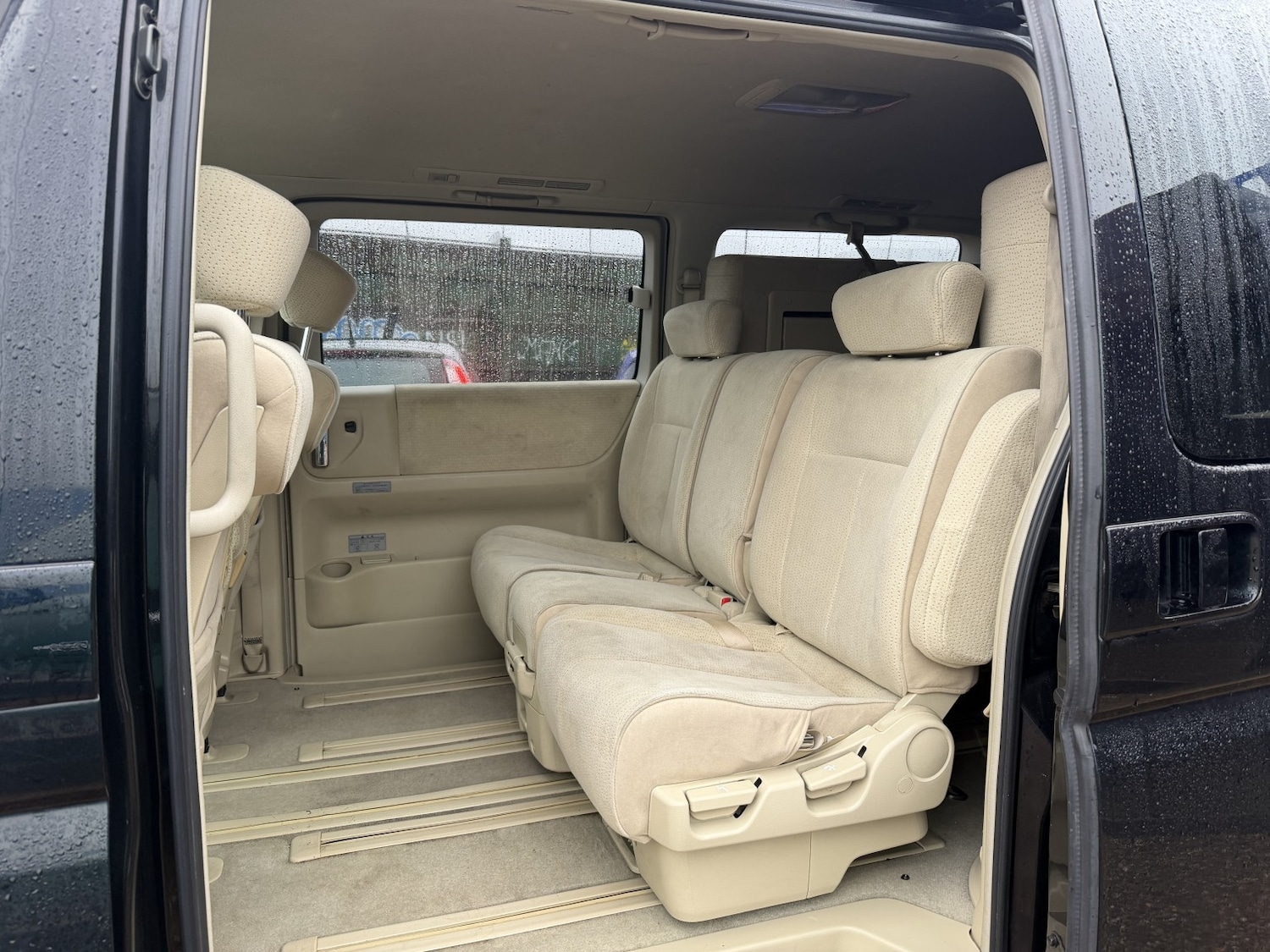 Used Nissan Elgrand 2019 for sale - 77465687: Photo 10