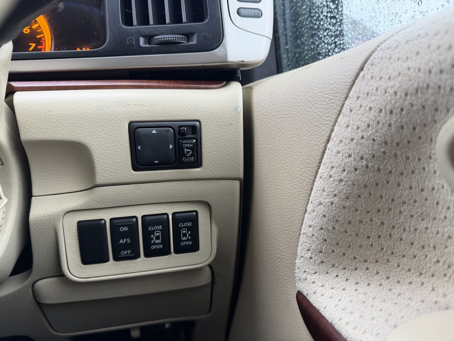 Used Nissan Elgrand 2019 for sale - 77465687: Photo 15