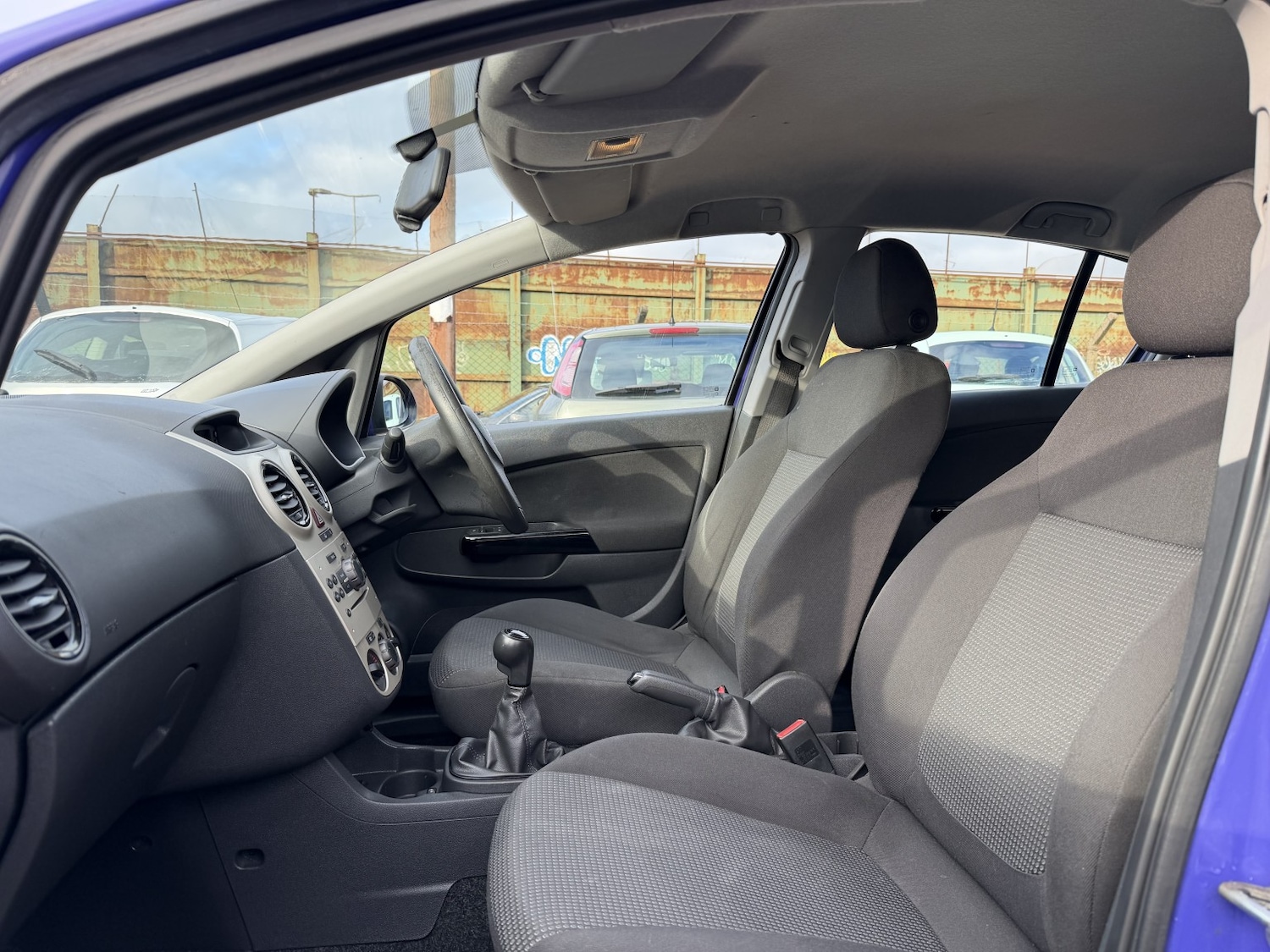 Used Vauxhall Corsa 2010 for sale - 77438390: Photo 10