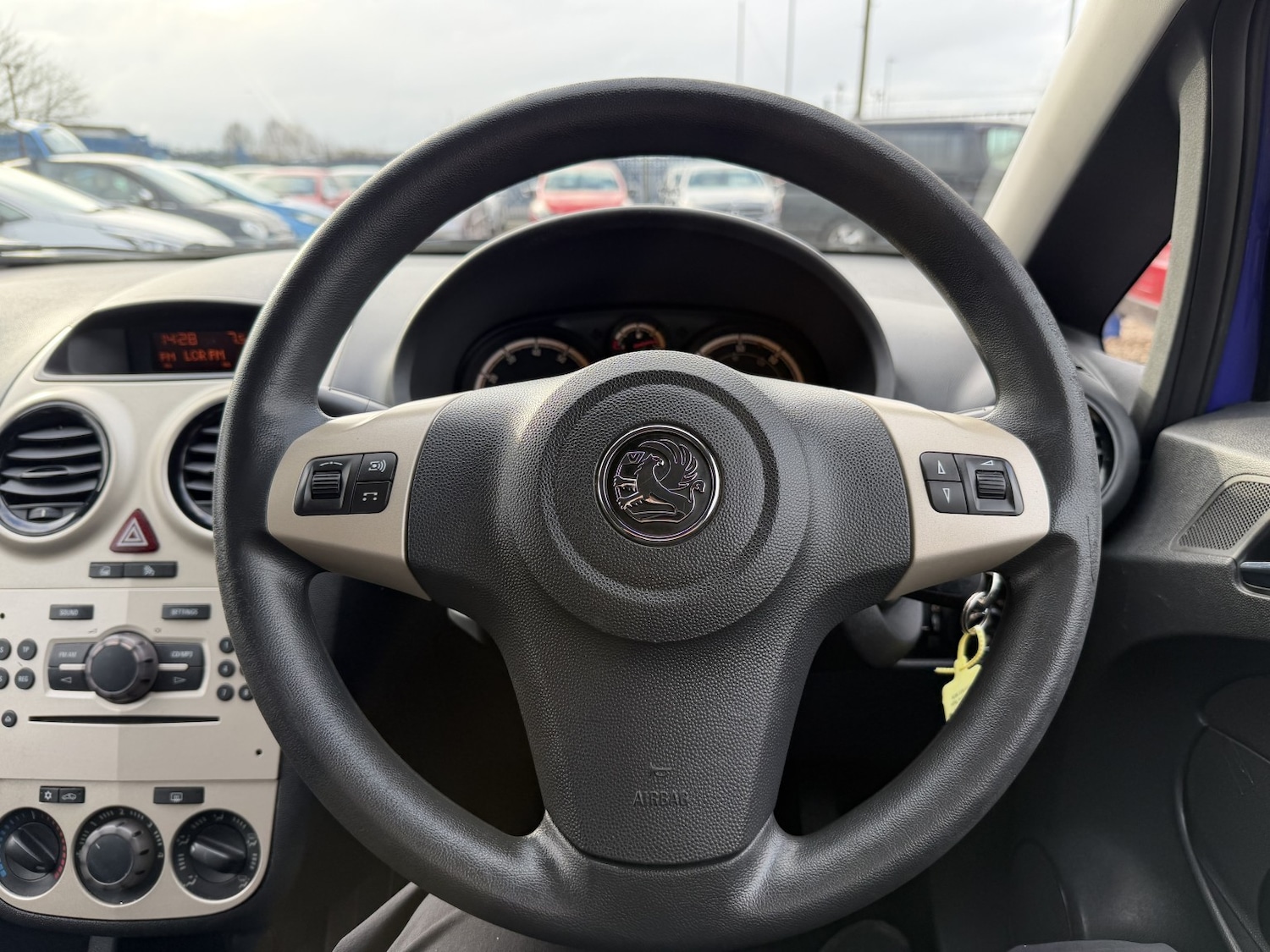 Used Vauxhall Corsa 2010 for sale - 77438390: Photo 14