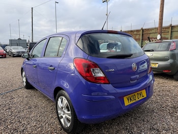 Used Vauxhall Corsa 2010 for sale - 77438390: Photo