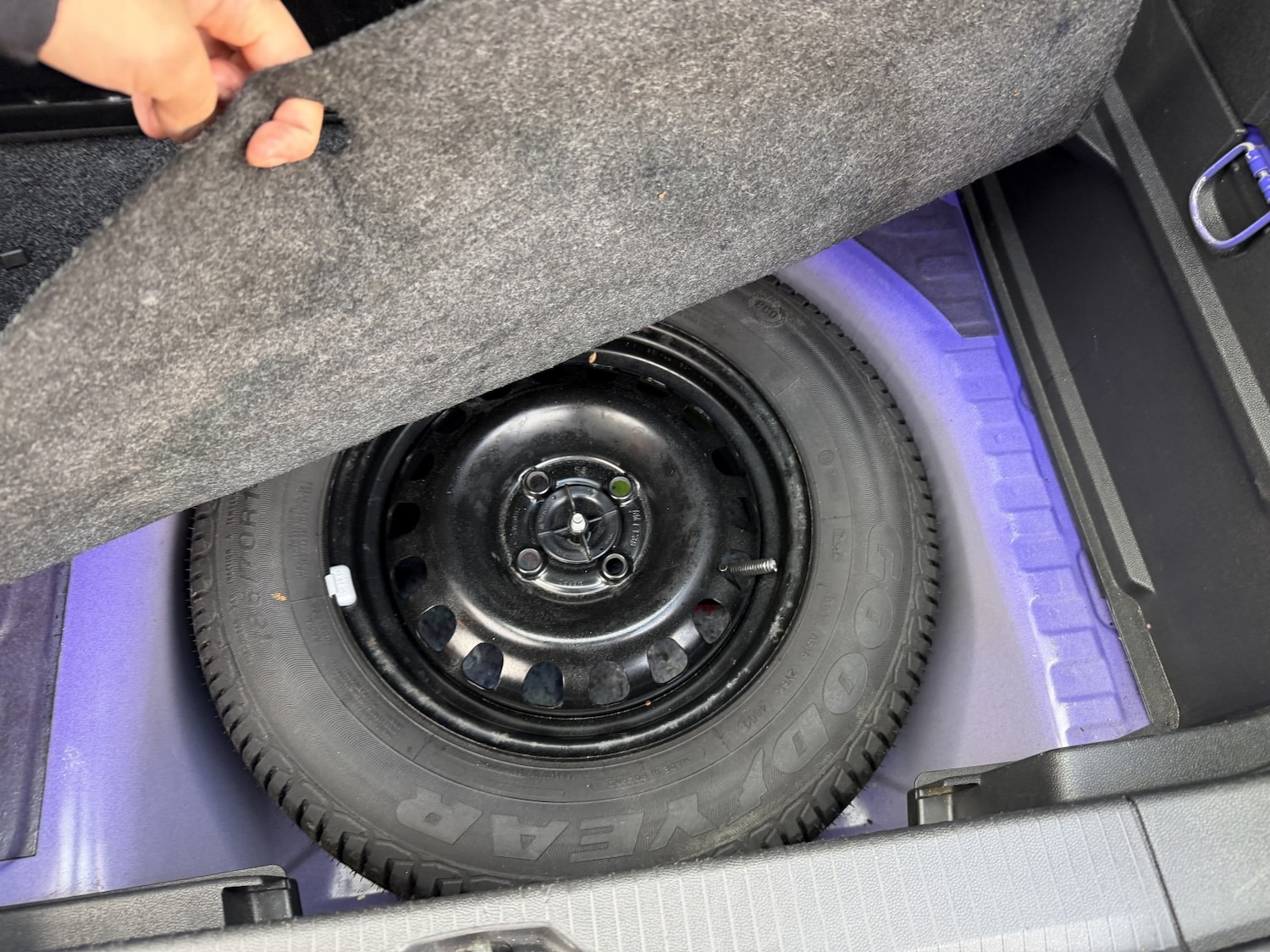 Used Vauxhall Corsa 2010 for sale - 77438390: Photo 6