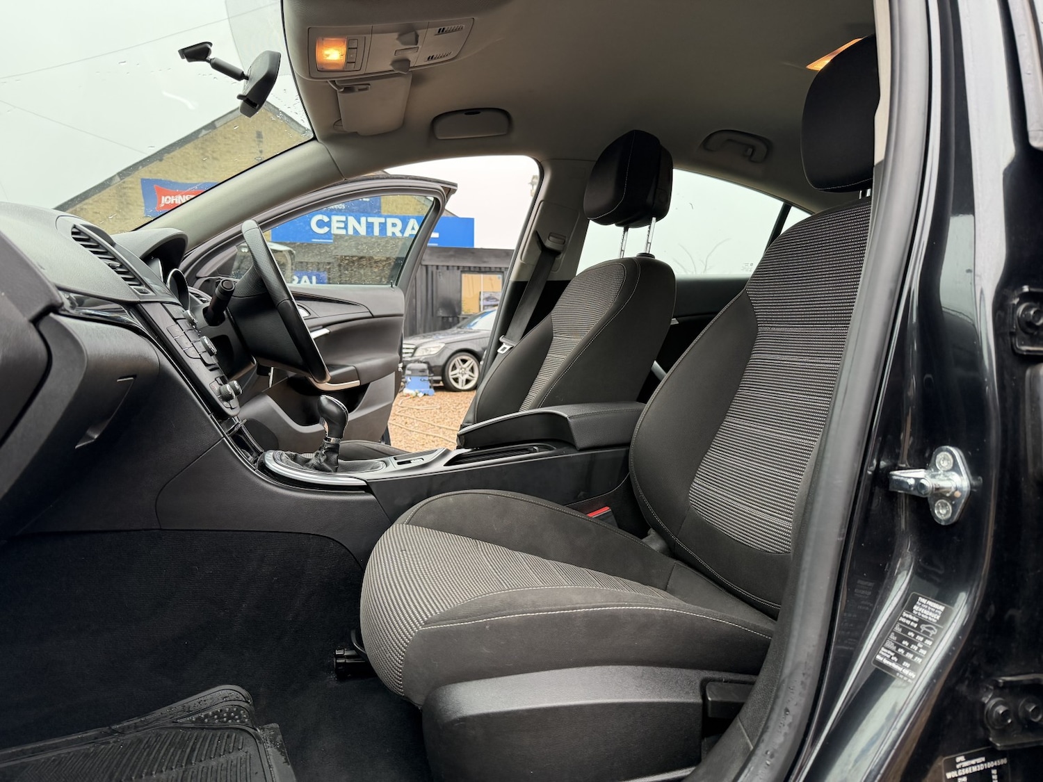 Used Vauxhall Insignia 2012 for sale - 77937962: Photo 10