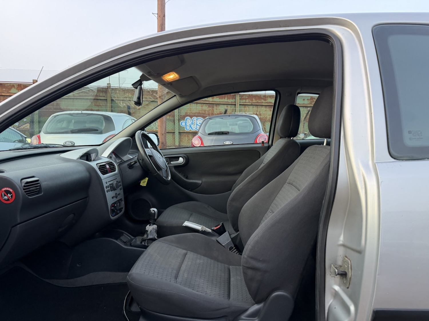 Used Vauxhall Corsa 2005 for sale - 77558623: Photo 7