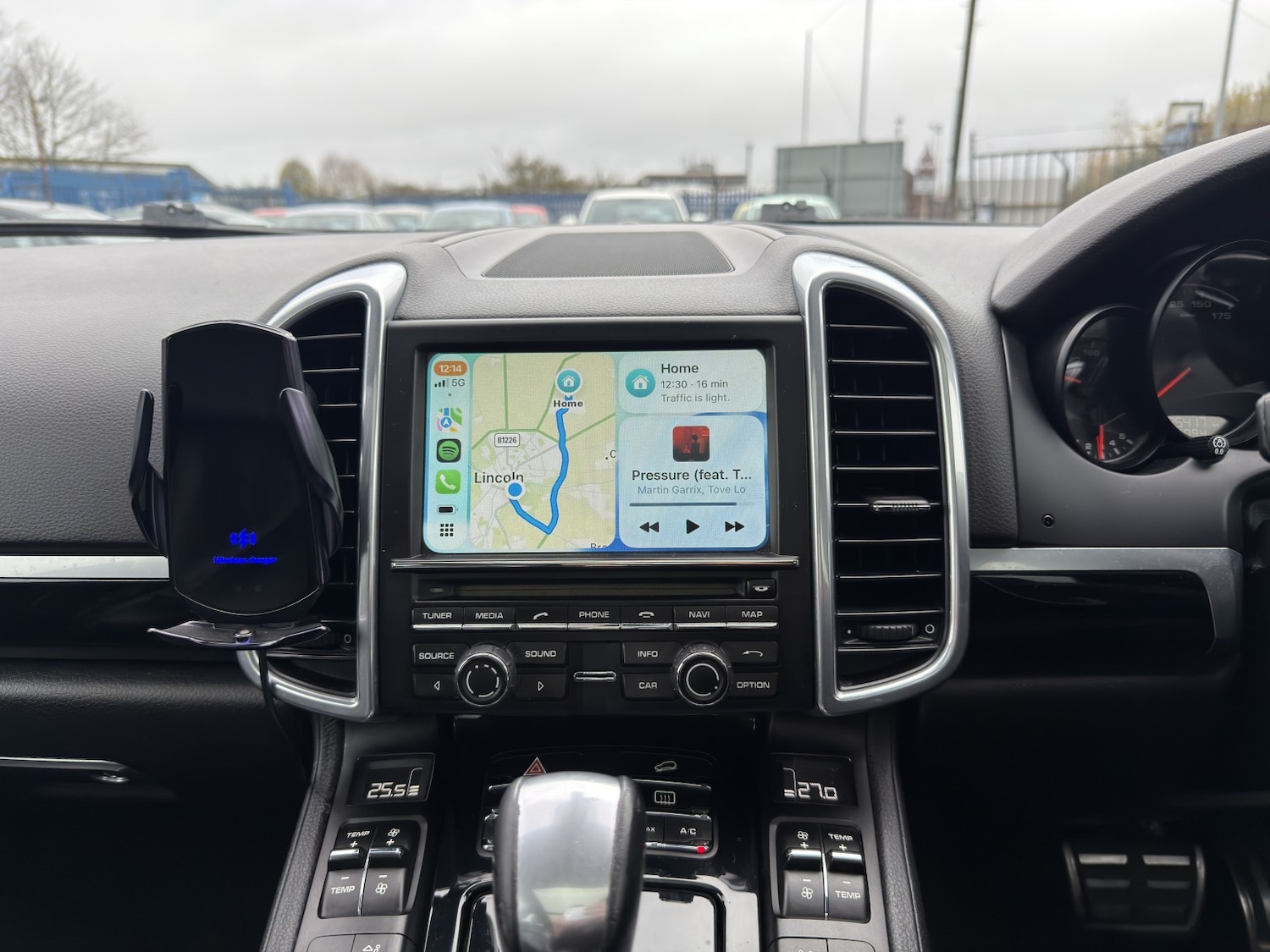 Used Porsche Cayenne 2014 for sale - 76591560: Photo 18