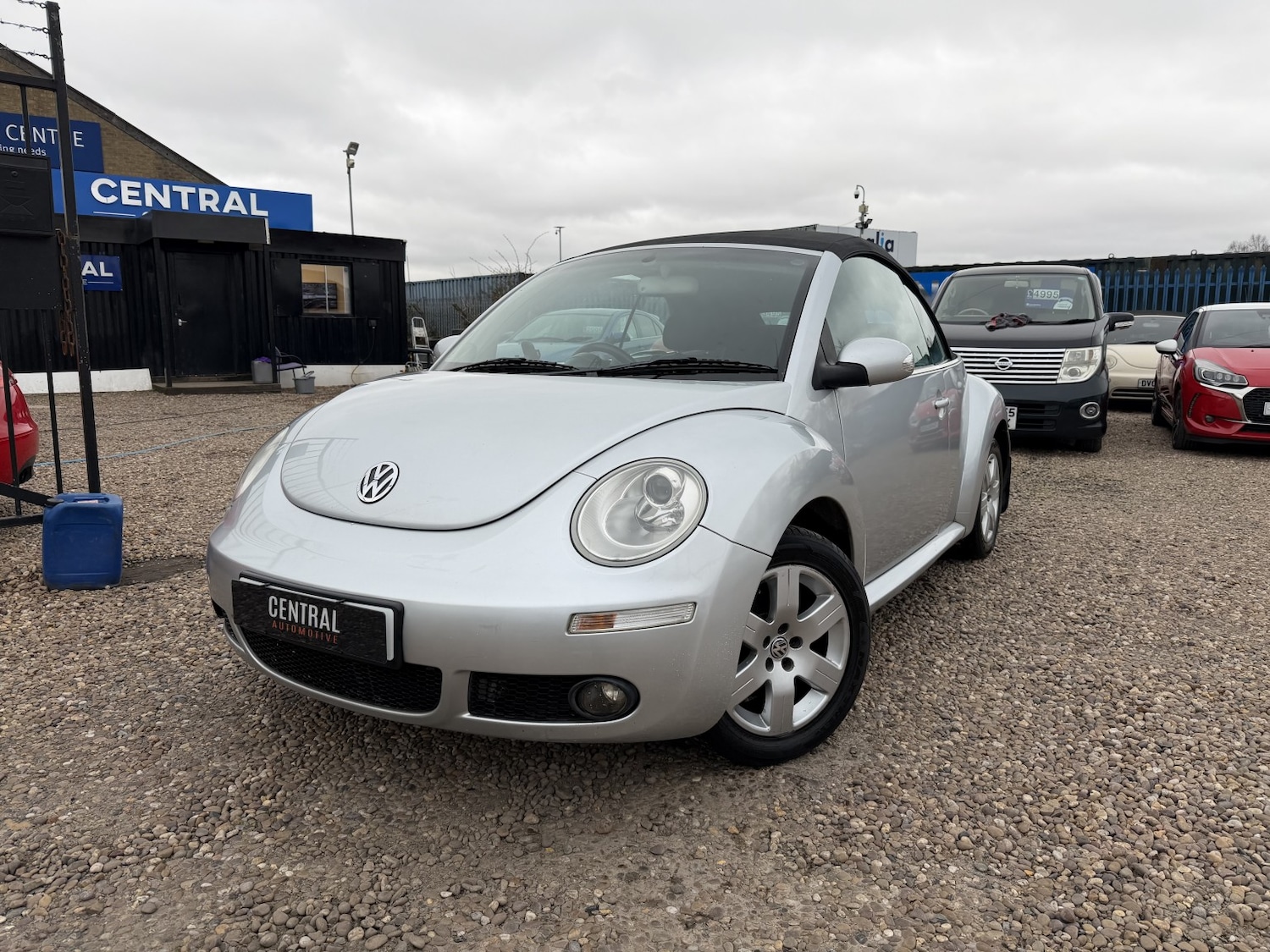 Used Volkswagen Beetle 2006 for sale - 77792941: Photo 2