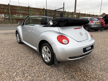 Used Volkswagen Beetle 2006 for sale - 77792941: Photo