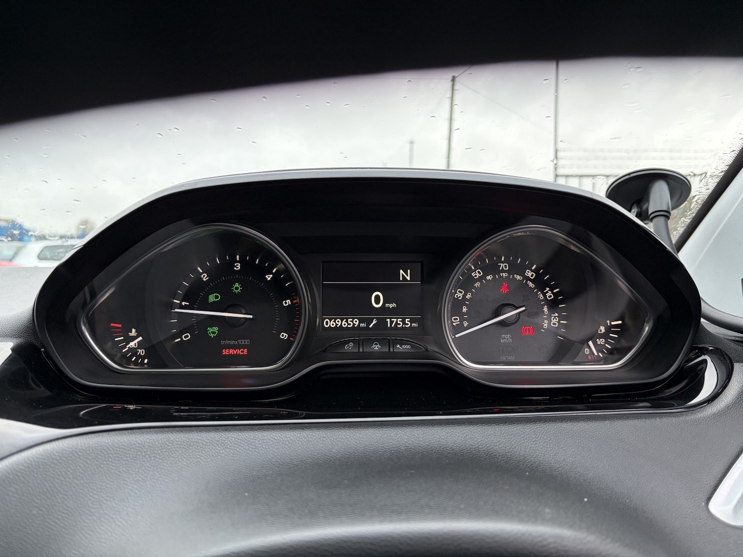 Used Peugeot 208 2014 for sale - 77881097: Photo 11