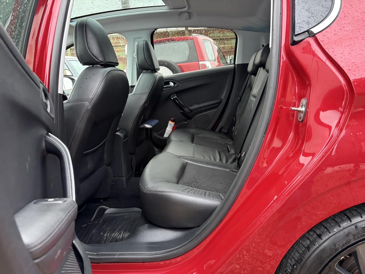 Used Peugeot 208 2014 for sale - 77881097: Photo 15