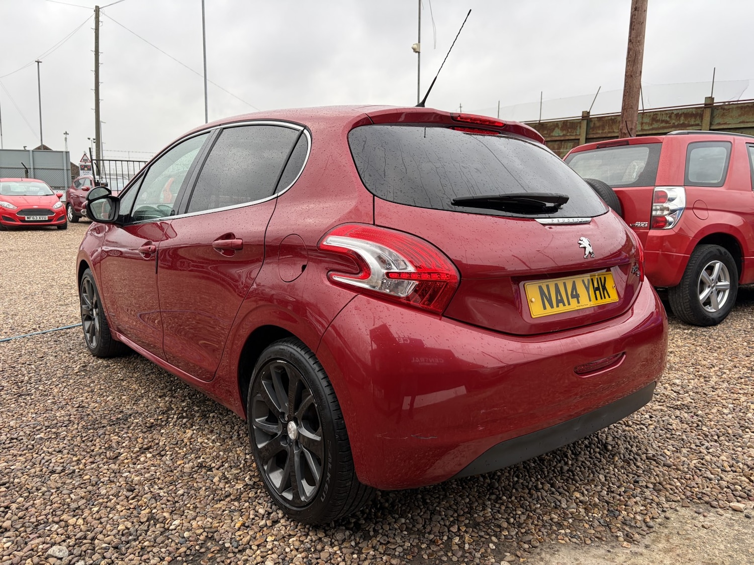 Used Peugeot 208 2014 for sale - 77881097: Photo 3