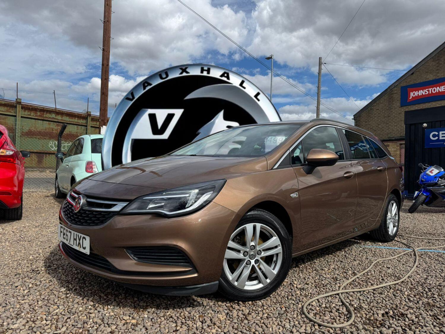 Used Vauxhall Astra 2017 for sale - 76364069: Photo 1