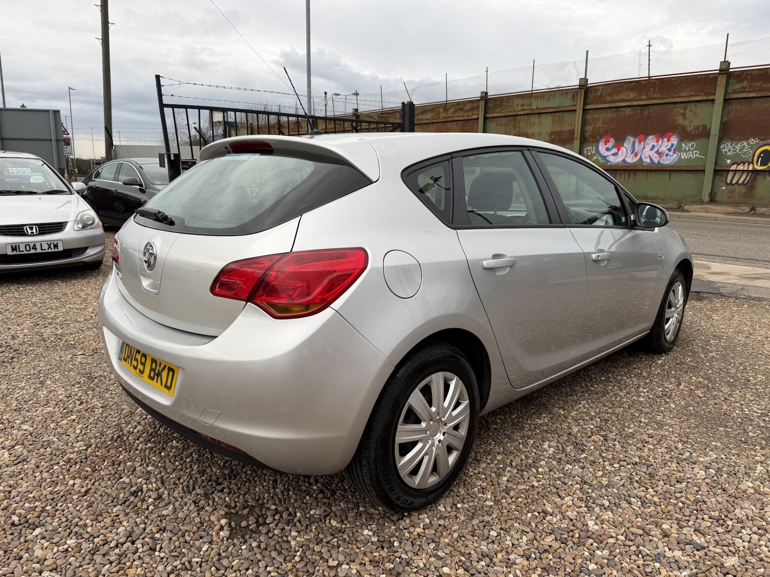 Used Vauxhall Astra 2010 for sale - 77632453: Photo 6