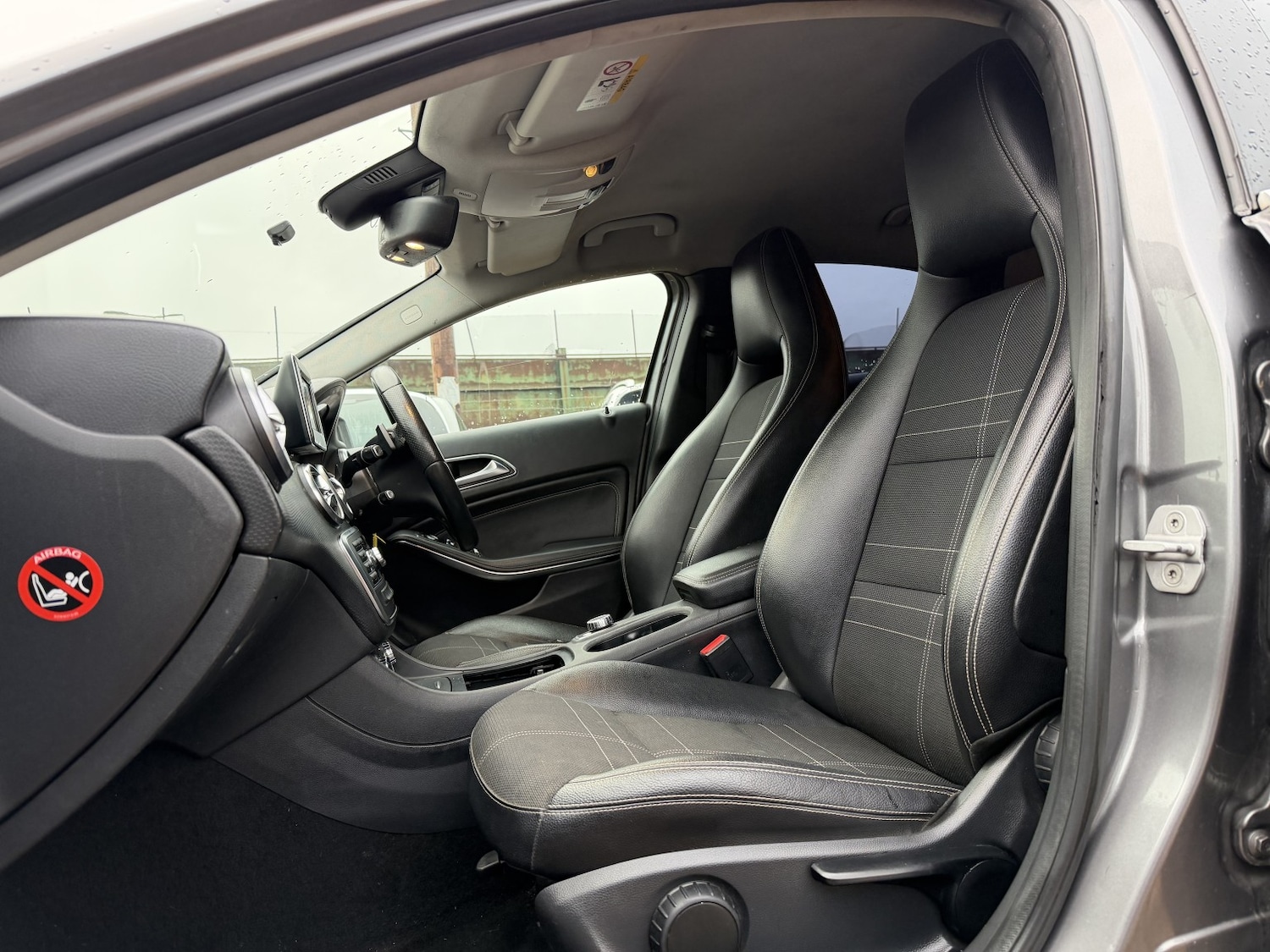 Used Mercedes-Benz A-Class 2014 for sale - 77251345: Photo 10