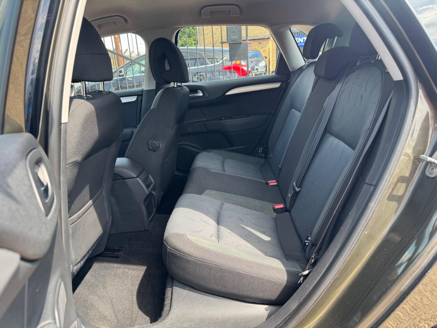 Used Citroen C4 2013 for sale - 76497579: Photo 15