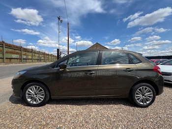 Used Citroen C4 2013 for sale - 76497579: Photo