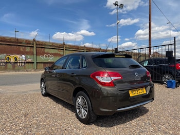 Used Citroen C4 2013 for sale - 76497579: Photo