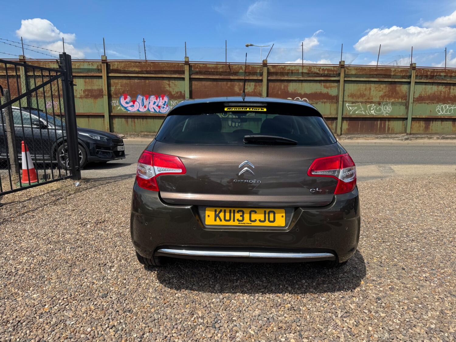 Used Citroen C4 2013 for sale - 76497579: Photo 4