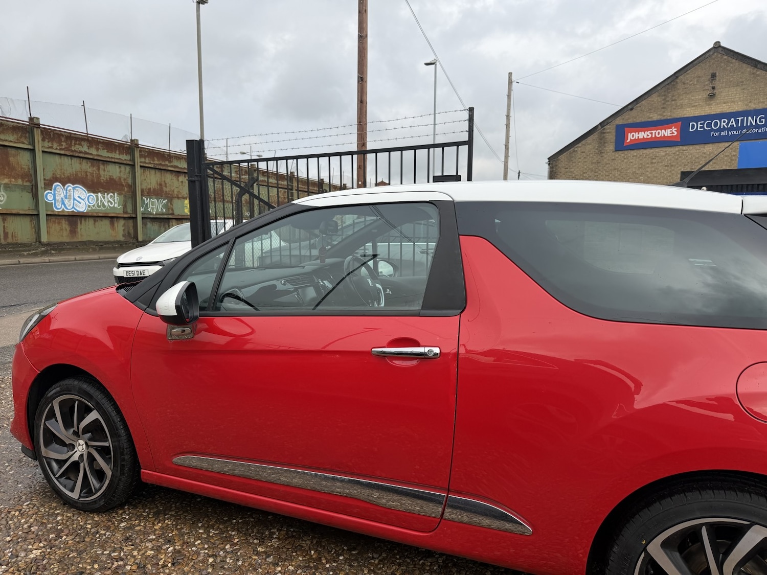 Used DS Automobiles DS 3 2016 for sale - 77508463: Photo 2