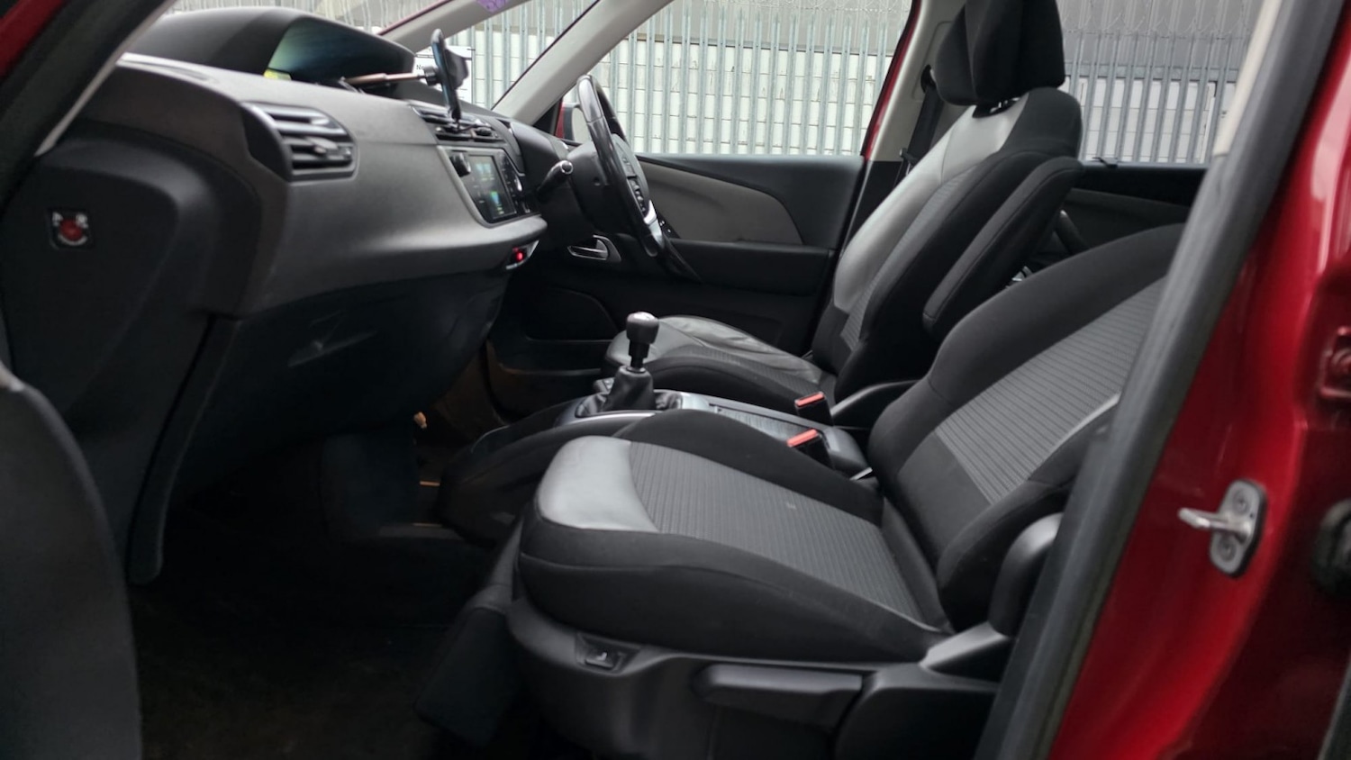 Used Citroen C4 Picasso 2014 for sale - 77494817: Photo 5