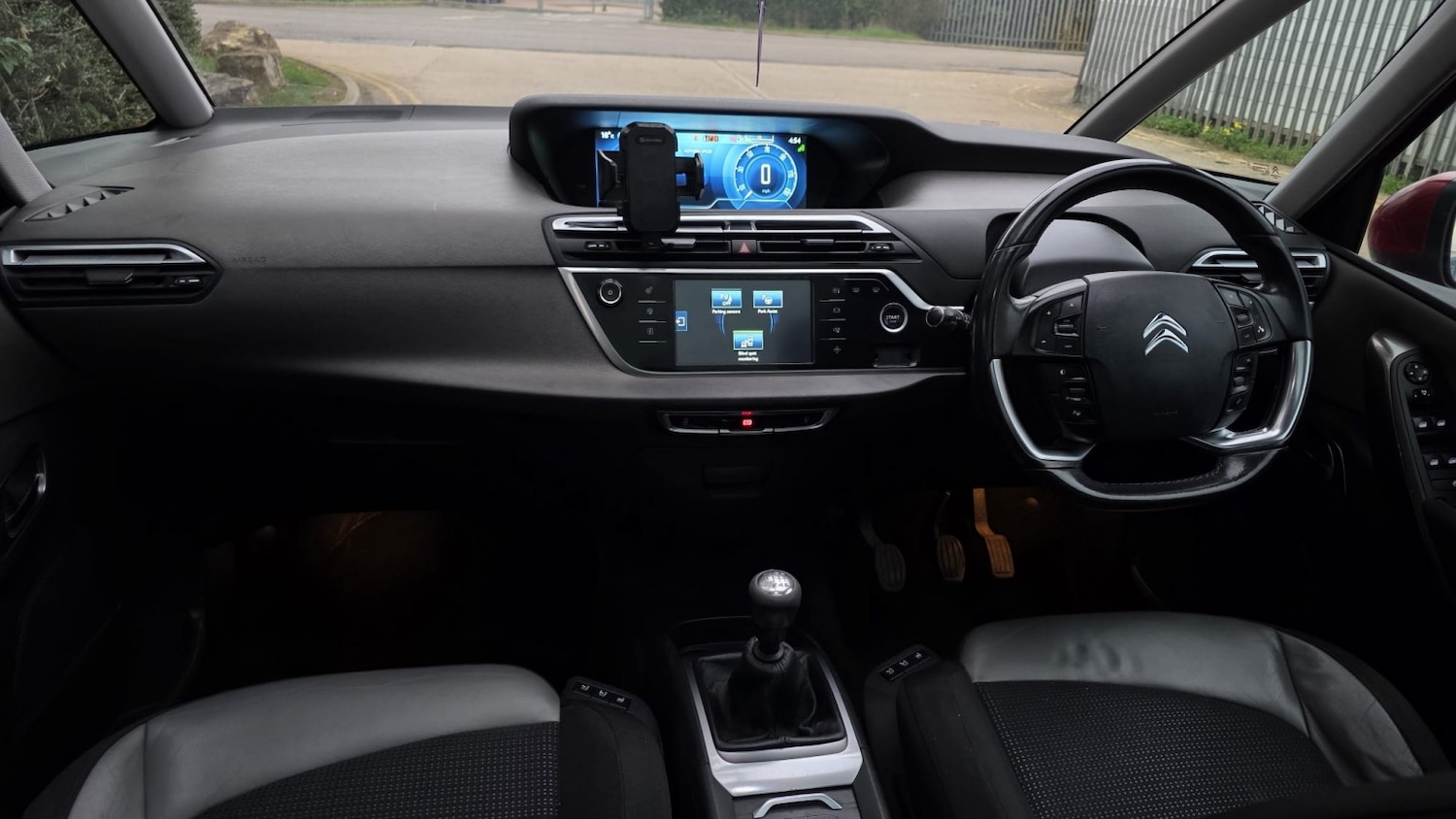 Used Citroen C4 Picasso 2014 for sale - 77494817: Photo 8