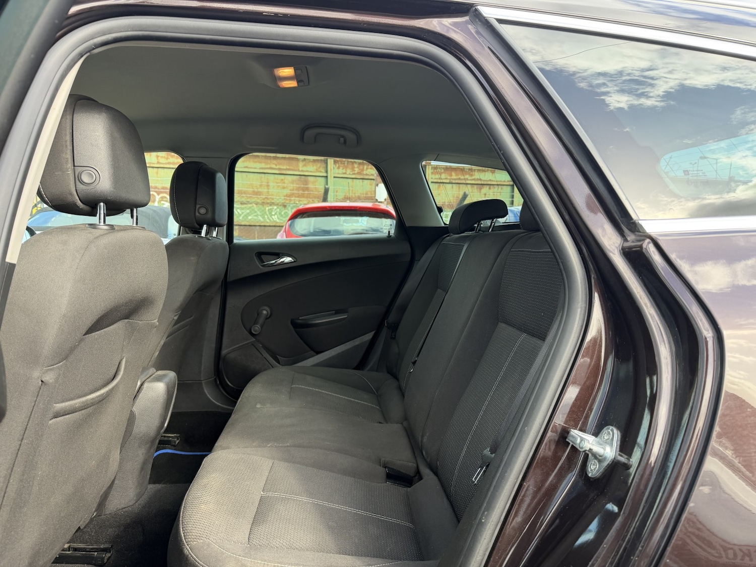 Used Vauxhall Astra 2013 for sale - 78045493: Photo 11